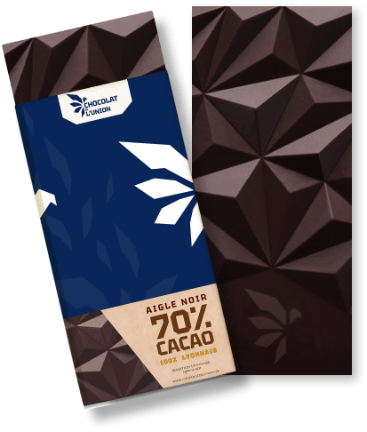 tablette de chocolat de la marque chocolat de l'union produit de Lyon, 70% de cacao, tablette aux formes géométriques et packaging bleu